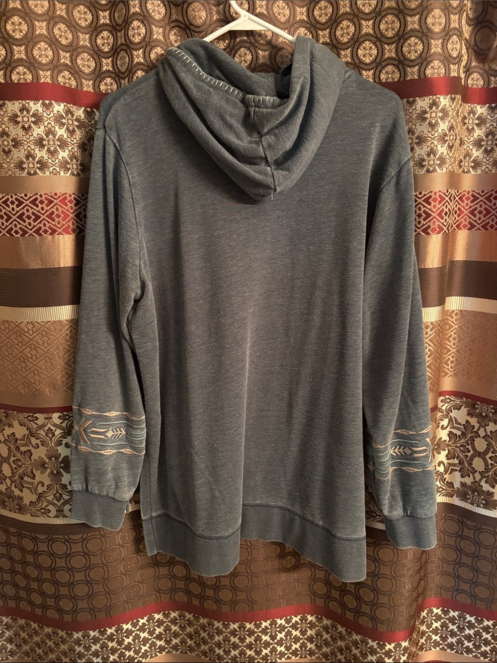 Ariat Aztec design stitching lightweight hoodie - Picture 4 of 4